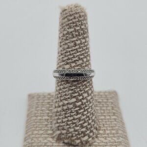 Size 7.25 Sterling Silver Small Diamonds Simple Band Ring A4382